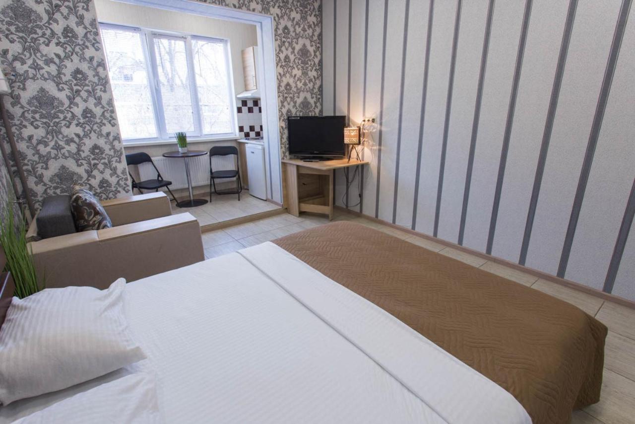 Well Located Studio - Yaroslavska Str. 21 Apartment Harkiv Exterior foto