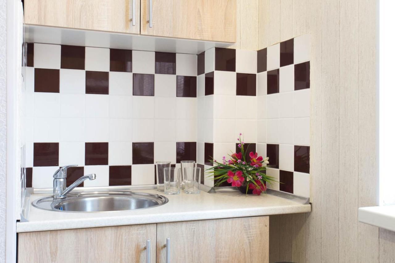 Well Located Studio - Yaroslavska Str. 21 Apartment Harkiv Exterior foto