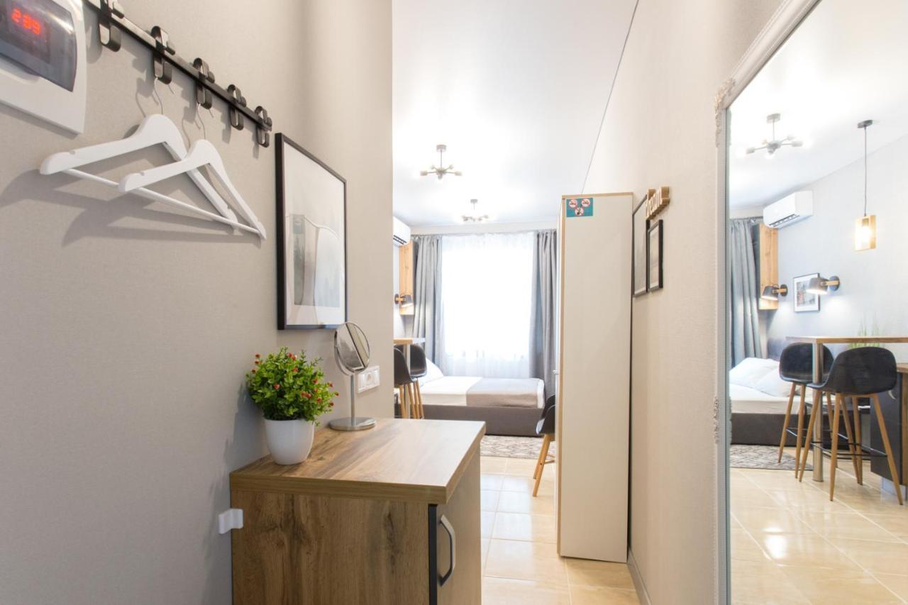 Well Located Studio - Yaroslavska Str. 21 Apartment Harkiv Exterior foto