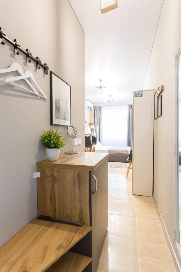 Well Located Studio - Yaroslavska Str. 21 Apartment Harkiv Exterior foto