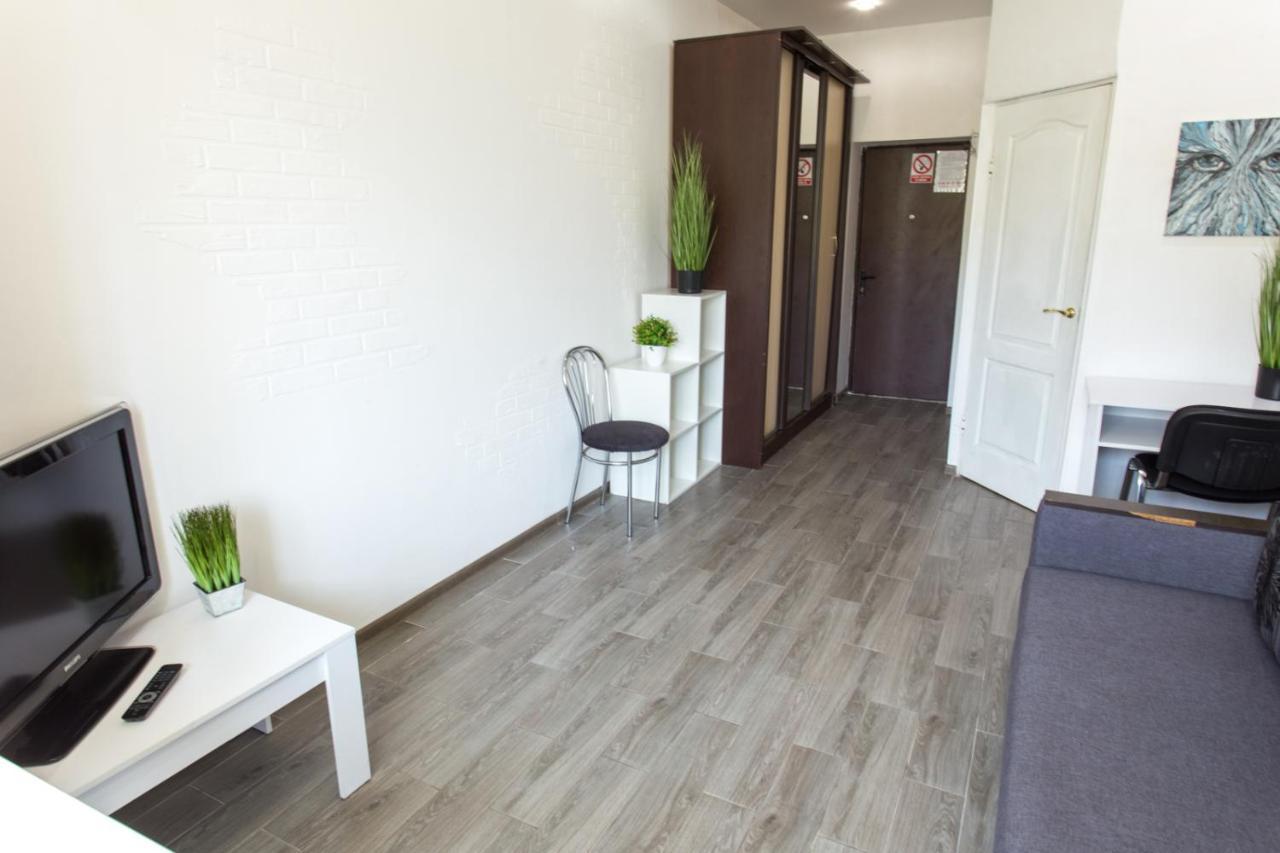Well Located Studio - Yaroslavska Str. 21 Apartment Harkiv Exterior foto