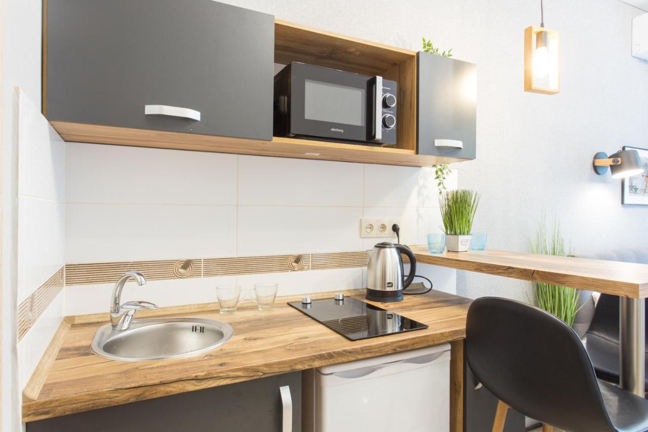 Well Located Studio - Yaroslavska Str. 21 Apartment Harkiv Exterior foto